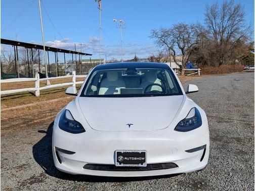 2023 Tesla Model 3 Performance