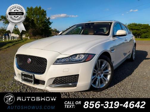 Polaris White 2017 Jaguar XF 35t Premium
