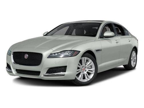 Polaris White 2017 Jaguar XF 35t Premium