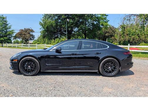 2018 Porsche Panamera 4S