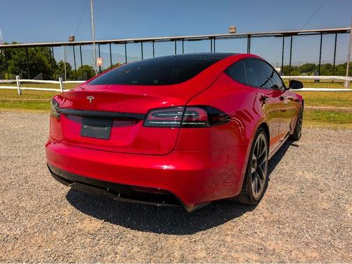 Red Multi 2022 Tesla Model S Base