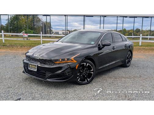 2022 Kia K5 GT-Line