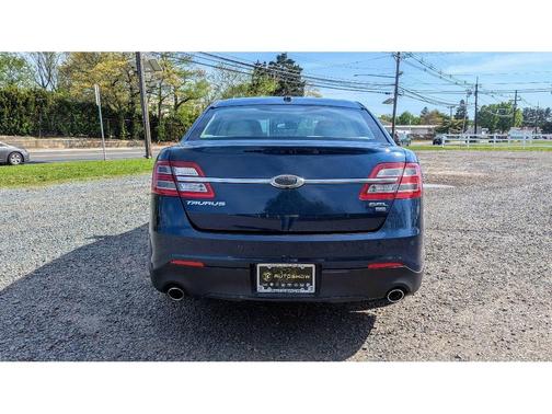 2016 Ford Taurus SEL