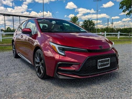 Ruby Flare Pearl 2023 Toyota Corolla SE