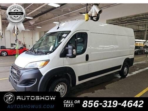 Bright White Clearcoat 2026 RAM ProMaster 2500 High Roof