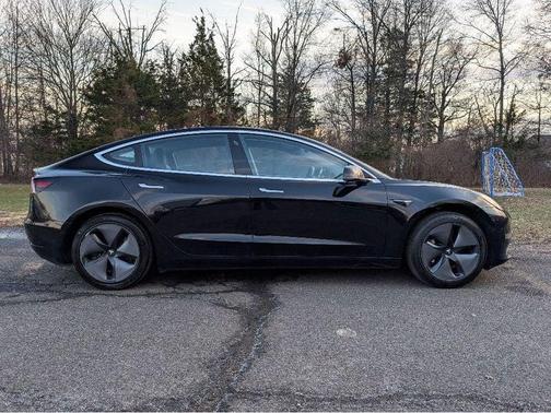 2018 Tesla Model 3 Mid Range