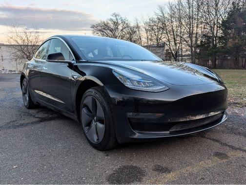 2018 Tesla Model 3 Mid Range