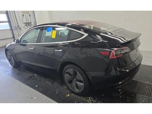 2018 Tesla Model 3 Mid Range