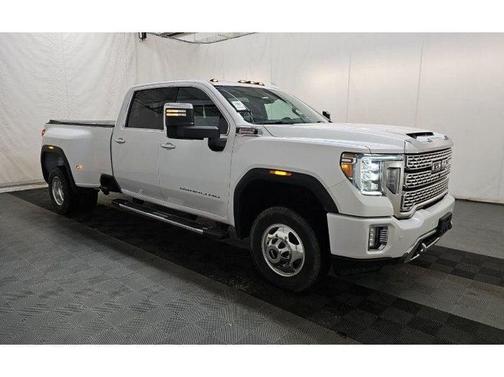 White Frost Tri-Coat 2020 GMC Sierra 3500 Denali