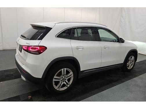 2021 Mercedes-Benz GLA 250 Base 4MATIC