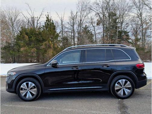 2023 Mercedes-Benz EQB 300 Base 4MATIC