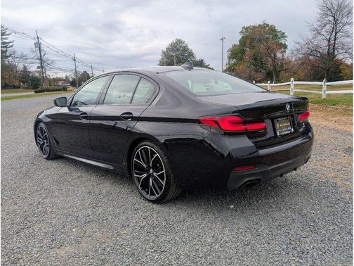 2022 BMW 530 i xDrive