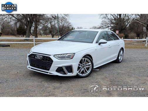 2022 Audi A4 45 S line Premium Plus