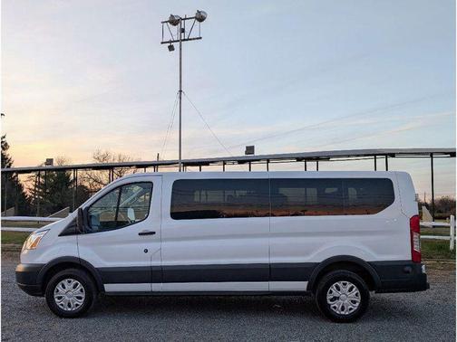 2015 Ford Transit-350 XLT