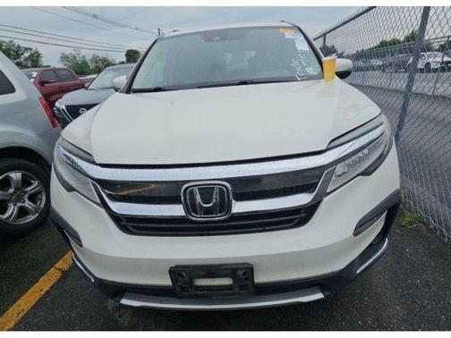 2019 Honda Pilot Touring 8-Passenger