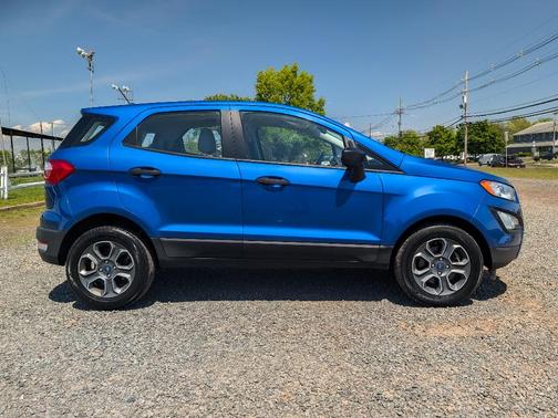 Lightning Blue Metallic 2021 Ford EcoSport S
