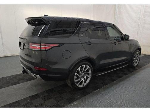 Carpathian Grey 2020 Land Rover Discovery Landmark