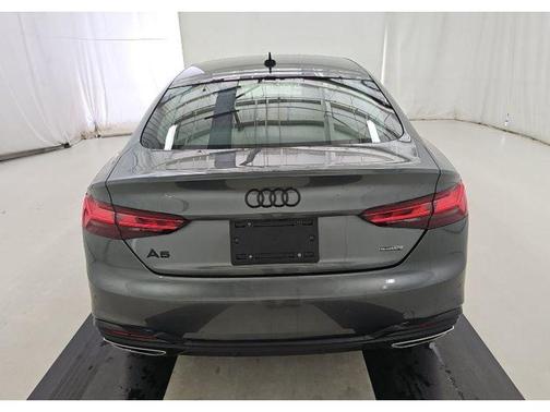 2022 Audi A5 45 S line Premium Plus