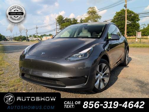 Gray 2023 Tesla Model Y Long Range