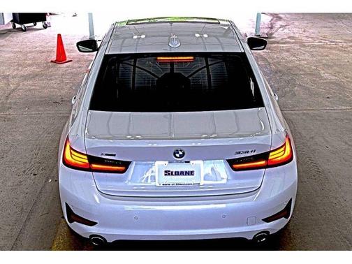 Mineral White Metallic 2022 BMW 330 i xDrive