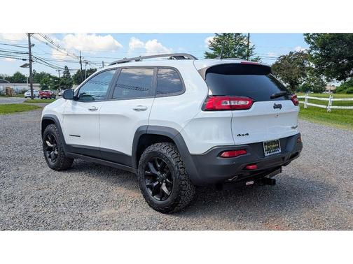 2018 Jeep Cherokee Trailhawk