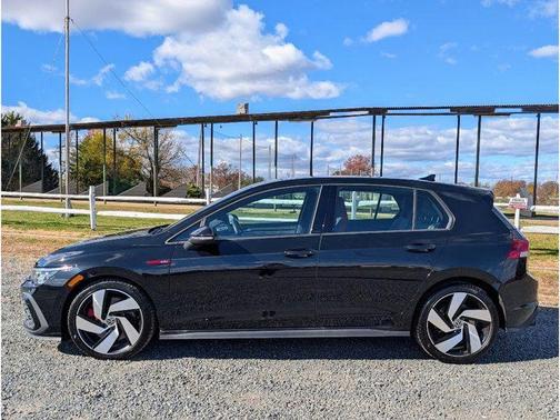 2024 Volkswagen Golf GTI 2.0T S