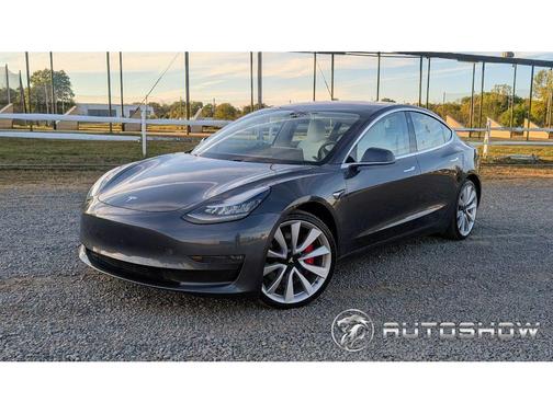 2018 Tesla Model 3 Performance