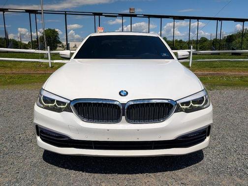 Alpine White 2017 BMW 530 i xDrive