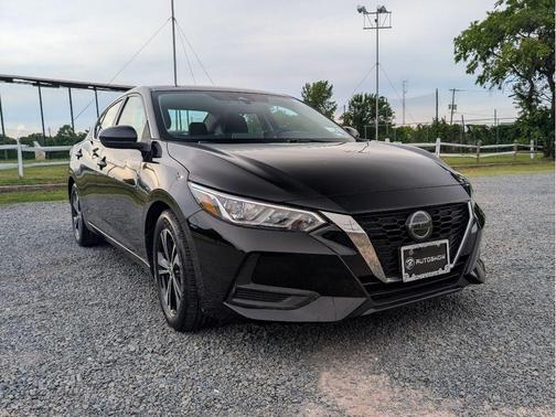 Black 2023 Nissan Sentra SV