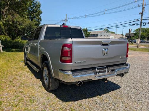 Billet Silver Metallic Clearcoat 2022 RAM 1500 Laramie