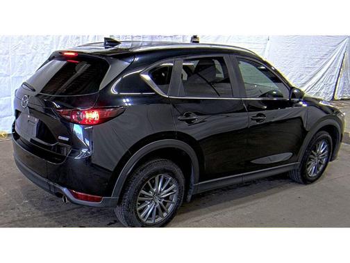 2017 Mazda CX-5 Sport