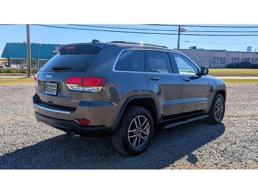 2020 Jeep Grand Cherokee Laredo E