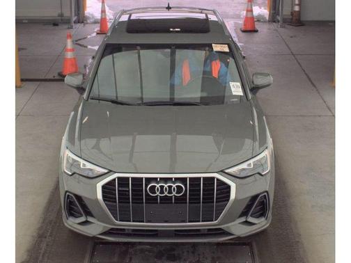2021 Audi Q3 45 S line Premium