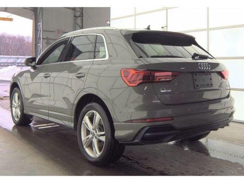 2021 Audi Q3 45 S line Premium