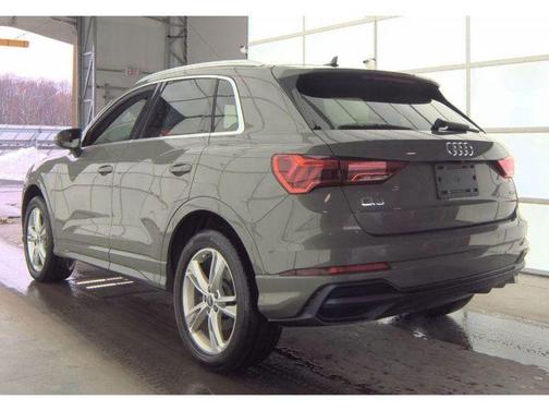 2021 Audi Q3 45 S line Premium