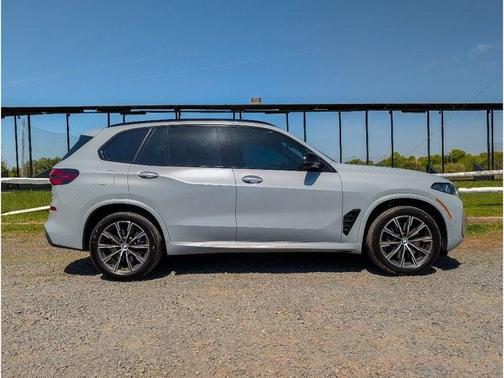 Gray Metallic 2024 BMW X5 M60i