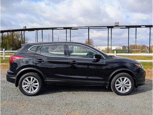 2019 Nissan Rogue Sport S