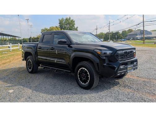 2024 Toyota Tacoma TRD Off Road