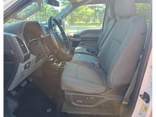 Oxford White 2017 Ford F-150 XLT