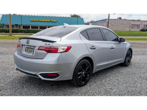 2017 Acura ILX Base