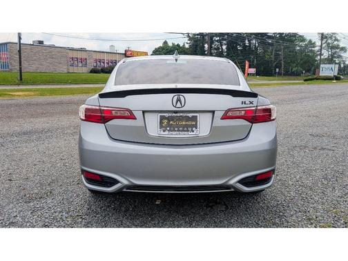 2017 Acura ILX Base