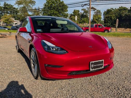 Red Multi 2022 Tesla Model 3 Long Range