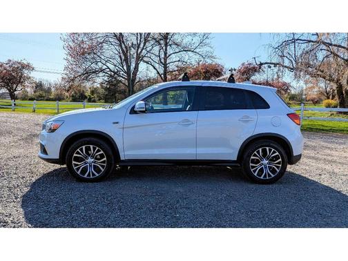 2017 Mitsubishi Outlander Sport ES