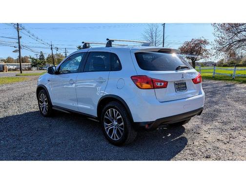 2017 Mitsubishi Outlander Sport ES