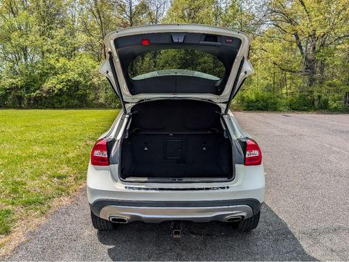 Citrus White 2015 Mercedes-Benz GLA-Class GLA 250 4MATIC