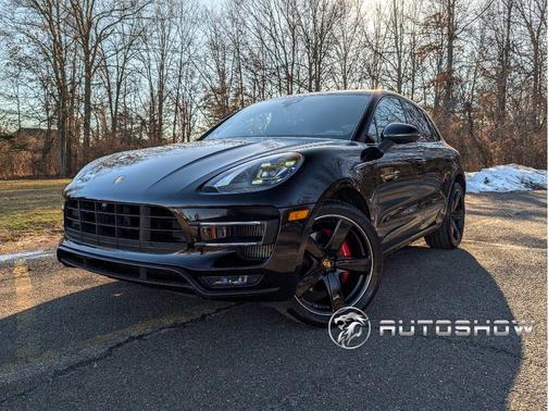2018 Porsche Macan Turbo