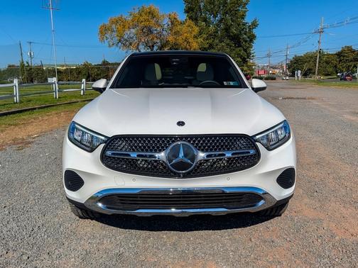 Polar White 2026 Mercedes-Benz GLC 300 Base 4MATIC