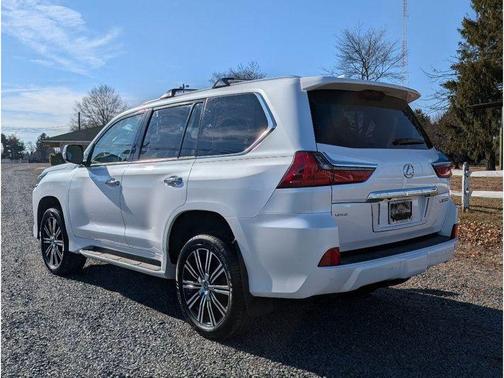 2020 Lexus LX 570 Three-Row