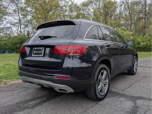 Lunar Blue Metallic 2022 Mercedes-Benz GLC 300 Base 4MATIC