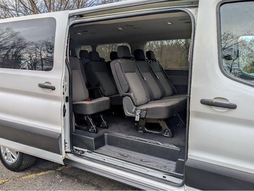 2023 Ford Transit-350 XLT